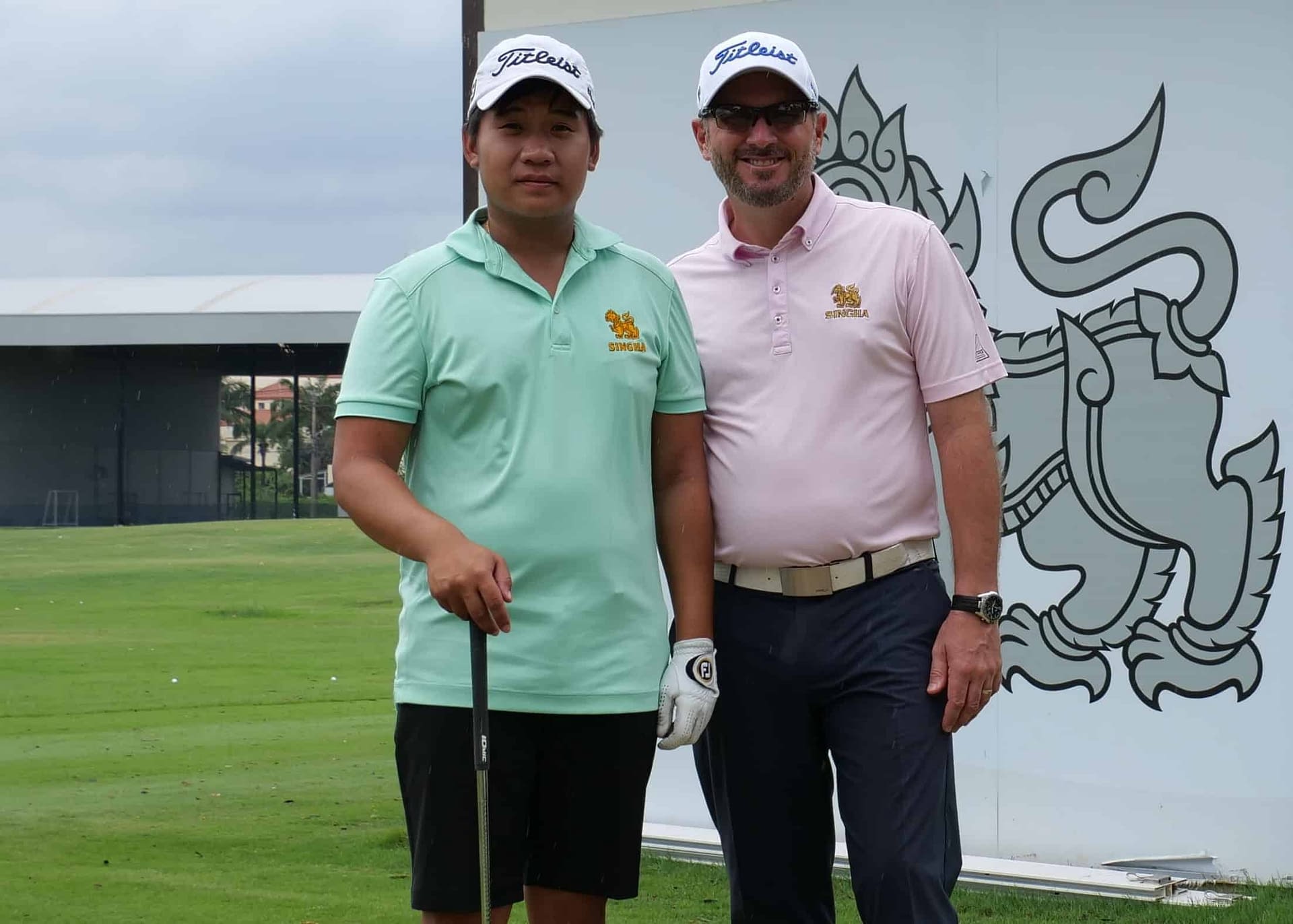 singha elite golf